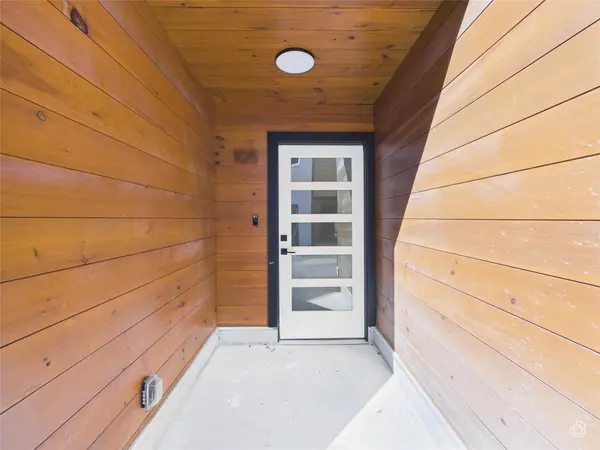 5912 Harold CT #105, Austin, TX 78721