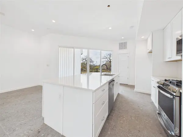 5912 Harold CT #104, Austin, TX 78721