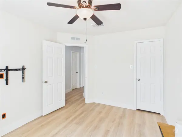 546 Travertine TRL, Buda, TX 78610