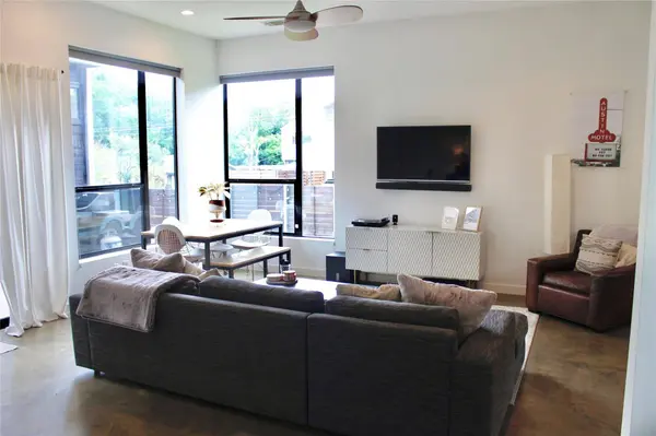 3700 Garden Villa LN #1, Austin, TX 78704