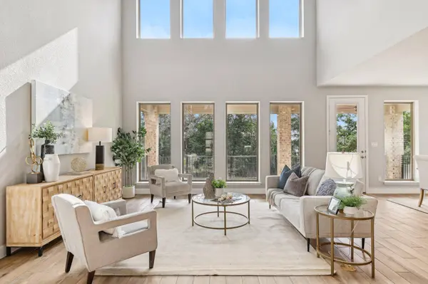 131 Kellogg LN, Bastrop, TX 78602