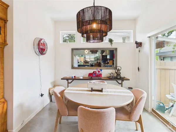 2503 S 6th ST #A, Austin, TX 78704