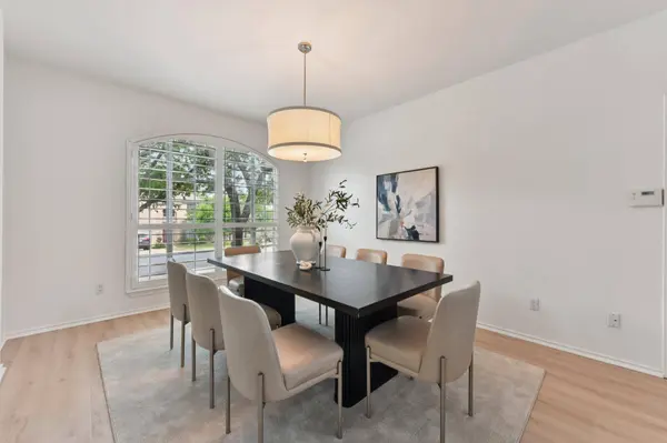 3707 Runnels CT, Austin, TX 78732