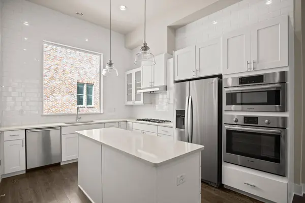 1308 Tinnin Ford RD #14, Austin, TX 78741