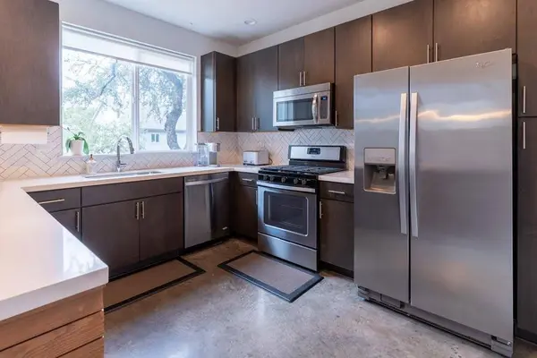 3001 Del Curto RD #34, Austin, TX 78704