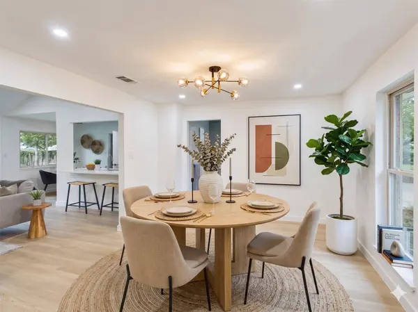 7312 Bucknell DR, Austin, TX 78723