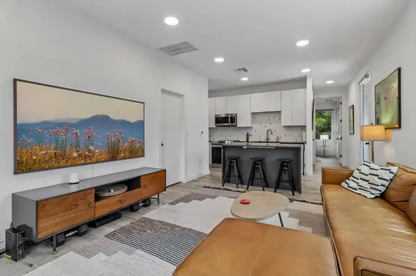 1406 Camelot CIR #2, Austin, TX 78745