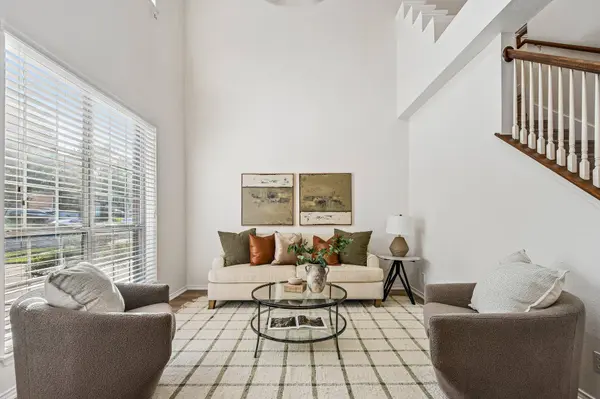 4002 Lord Byron CIR, Round Rock, TX 78664