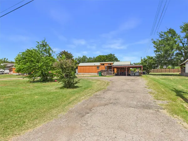 200 N Mustang Ave, Cedar Park, TX 78613