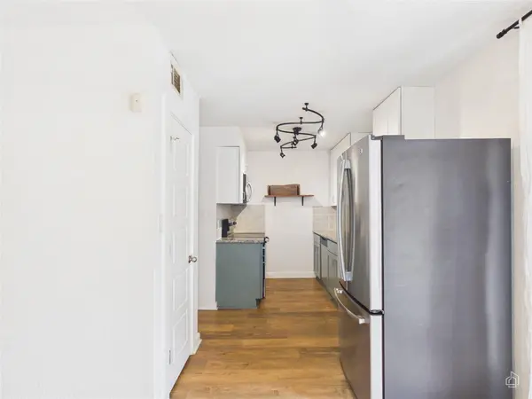 6211 Manor RD #107, Austin, TX 78723