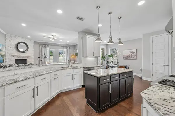 1848 Harvest Dance DR, Leander, TX 78641