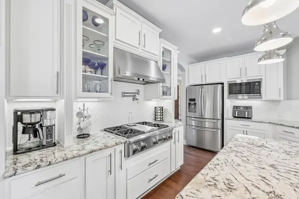 1848 Harvest Dance DR, Leander, TX 78641