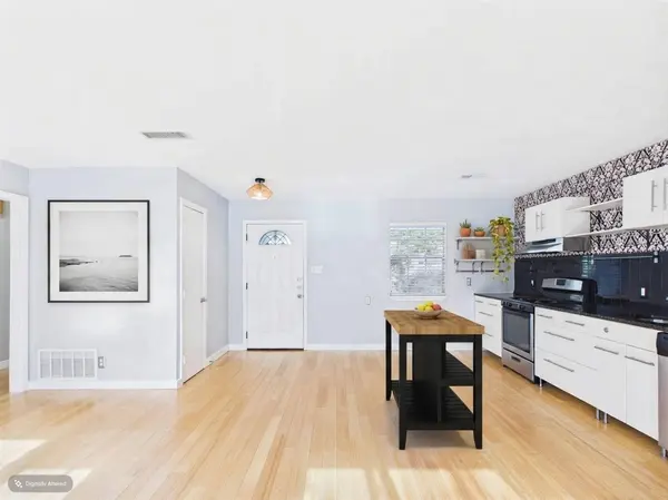 4907 Manchester CIR, Austin, TX 78745