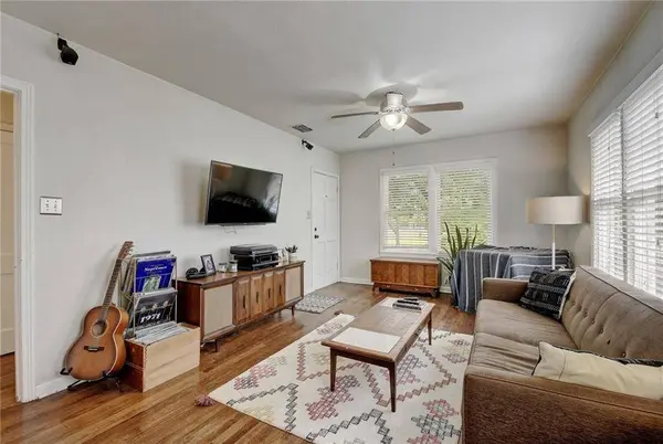 2409 Durwood ST #B, Austin, TX 78704