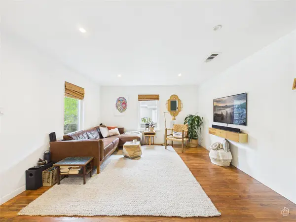 1006 Valdez ST, Austin, TX 78741
