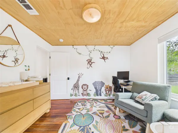 1006 Valdez ST, Austin, TX 78741