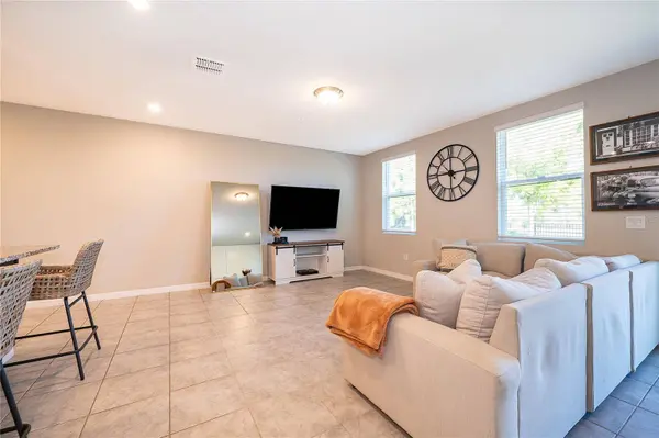 963 ROBIN HOLLY ST, Ocoee, FL 34761