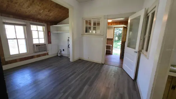 310 E NOBLE AVE, Bushnell, FL 33513