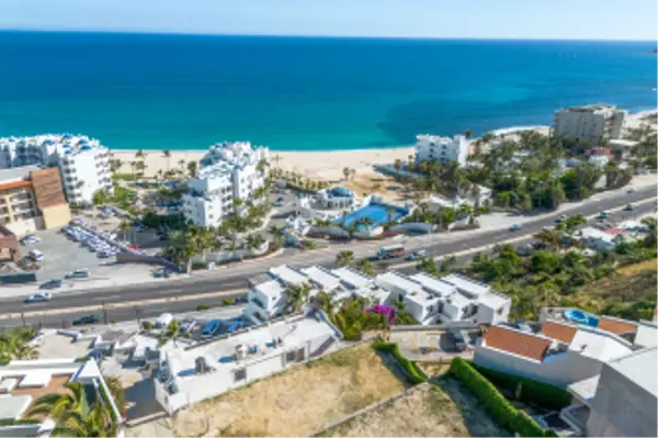 Pre-Construction in Cabo: Risks, Rewards, and Real Returns