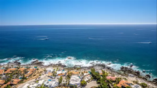 Santa Carmela, Cabo San Lucas: Refined Beachside Living Along the Cabo Corridor