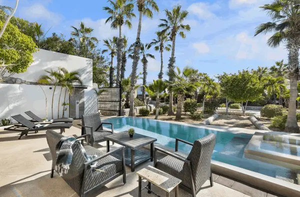 Just Sold in Pedregal Cabo San Lucas: Casa Moonlight Secured at $1.275M for U.S. Investor