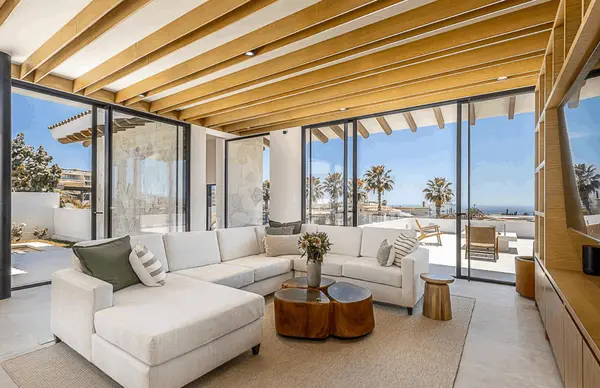 What Real Estate Trends in Los Cabos Mean for Buyers and Investors