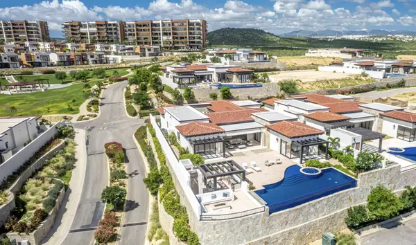 Understanding Market Conditions and Pricing Strategies in Los Cabos Real Estate