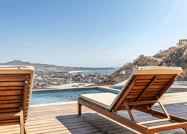 Best Areas to Live in Los Cabos for Full-Time Residents