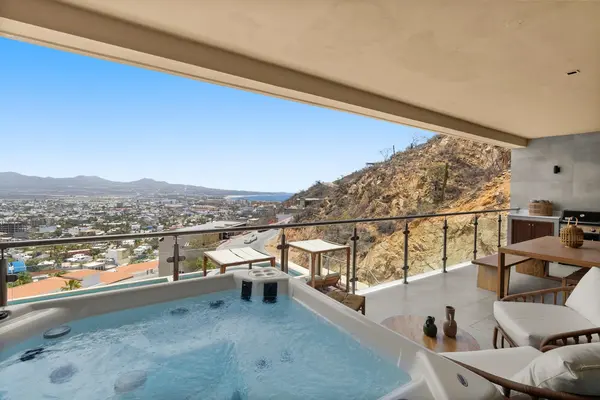 Monteluna Pedregal Cabo San Lucas #503