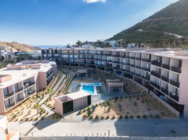 MIRO Masia Condo 2B