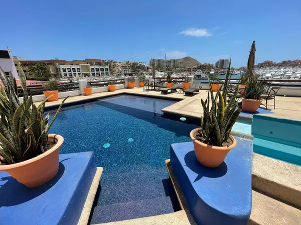 Plaza Bonita, Cabo San Lucas, BCS