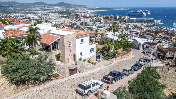 Camino Grande Casa Ubaldi, Cabo San Lucas, BCS