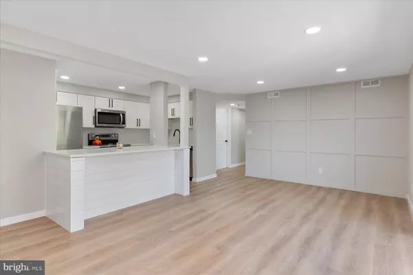 3503-F LOCHEARN CT #F, Pasadena, MD 21122