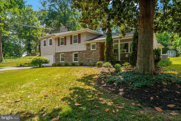 1134 VALLEY DR, Pasadena, MD 21122