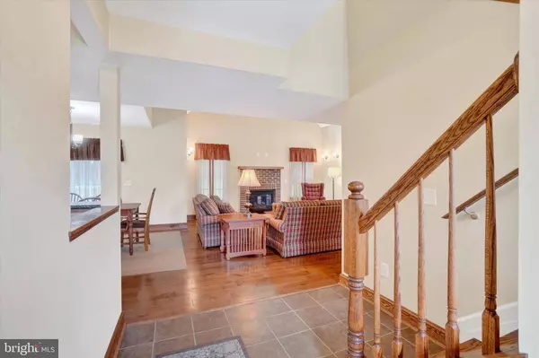 17411 REDDALE DR, New Freedom, PA 17349