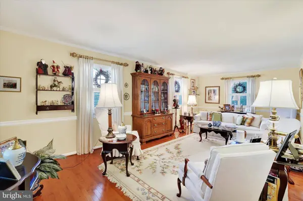 101 FREEDOM AVE, New Freedom, PA 17349