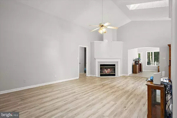 30 CRESTHAVEN DR, Ocean Pines, MD 21811