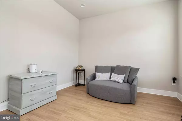 1602 CANARY GRASS DR, Odenton, MD 21113