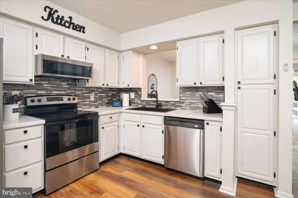 7172 SPRINGHOUSE LN, Curtis Bay, MD 21226