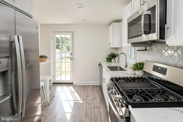 5 HAMPTON RD, Linthicum Heights, MD 21090