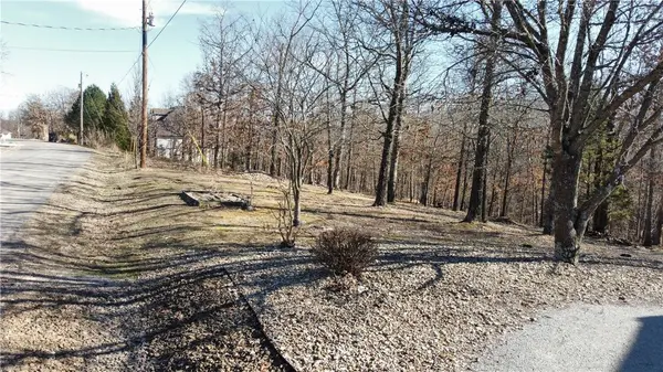 Hopeman Ln, Bella Vista, AR 72715
