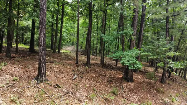 3 Stonehedge Ln, Bella Vista, AR 72714