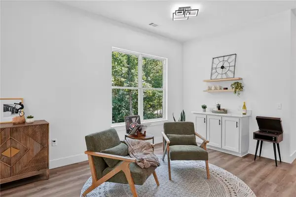 15 St Asaph Dr, Bella Vista, AR 72714