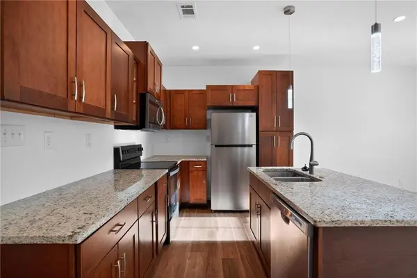 4011 Redan RD #5, Stone Mountain, GA 30083