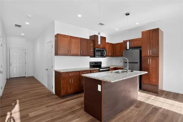 4011 Redan RD #5, Stone Mountain, GA 30083