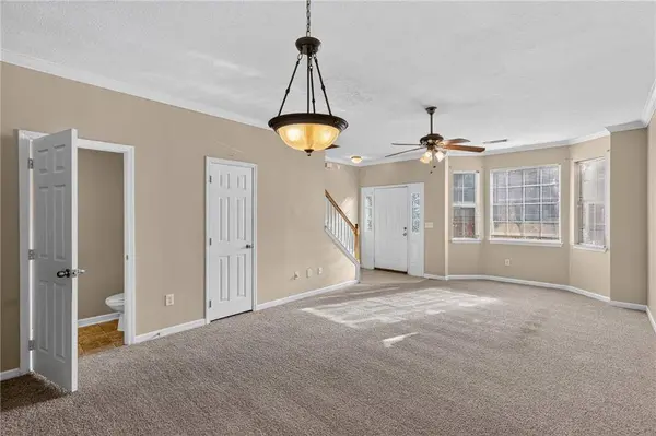 2161 Del Lago CIR NW, Kennesaw, GA 30152