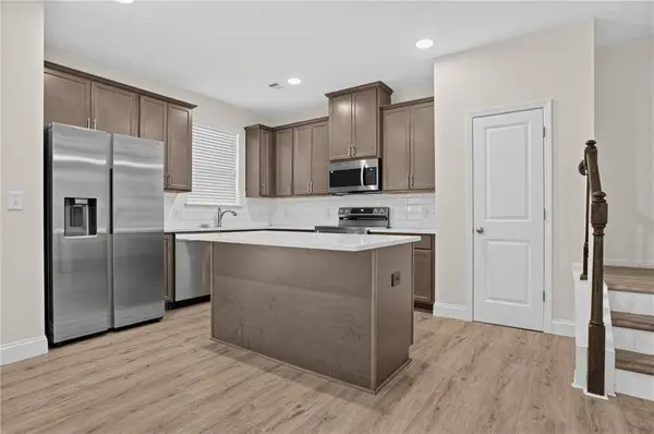 4933 Longview WALK, Decatur, GA 30035