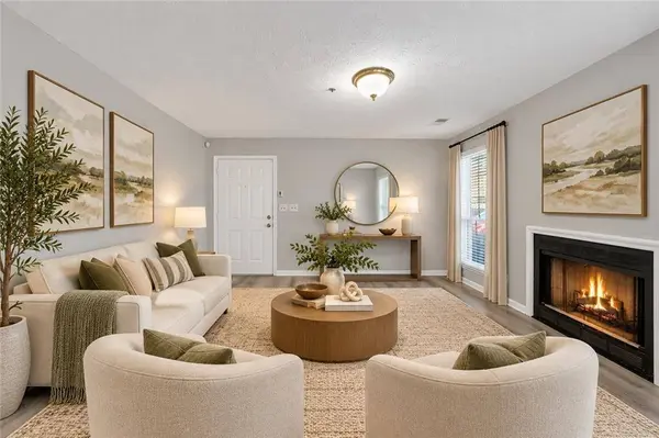732 Windchase LN, Stone Mountain, GA 30083