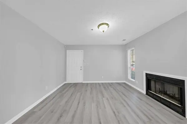 732 Windchase LN, Stone Mountain, GA 30083