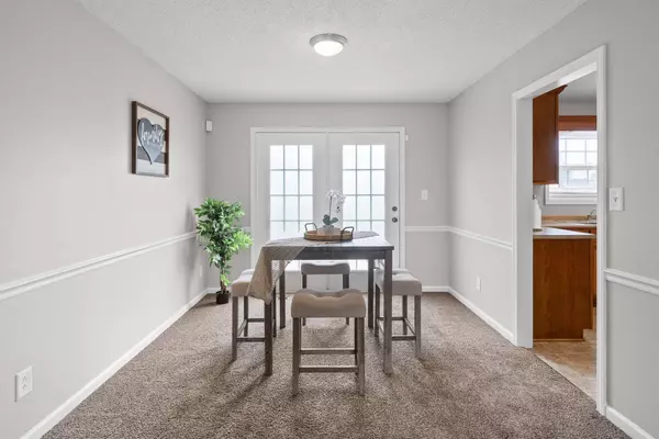 902 Fisher Ct, Clarksville, TN 37042